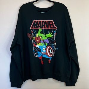 Disney/Marvel Womenโs Black Pullover with Classic Comic Art Size XXXL